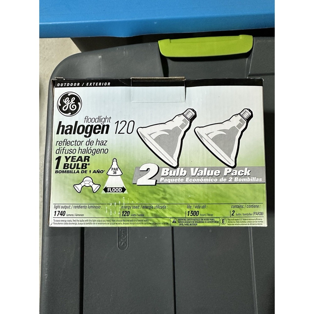 GE 71751 Halogen 120 Watt PAR38 Outdoor Floodlight 2 Pack 1 year 1740 lumens NEW